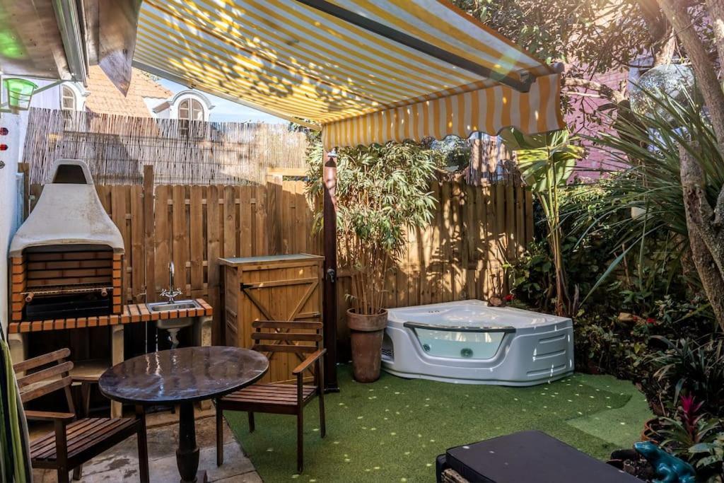 Unique Tiny Smart Home With Private Garden, Jacuzzi, Ps5, Cinema Projector - Sintra Wow Exterior photo